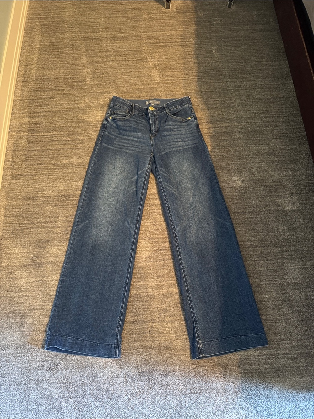 Wit & Wisdom Wide-Leg Jeans in Medium Blue Wash